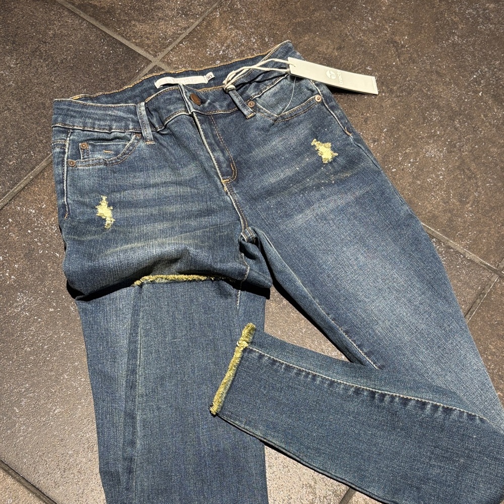 Tractr Distressed Blue Skinny Jeans